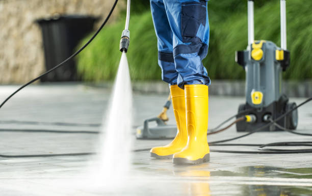 Why Choose Our Certified Pressure Washing Experts for Your Project Needs in San Rafael, NM?